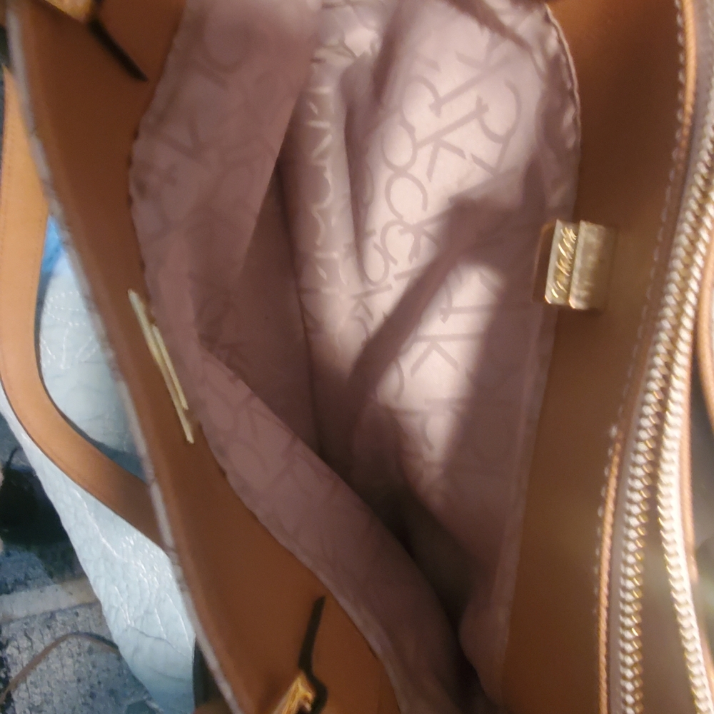 Calvin Klein handbag - Picture 4 of 5